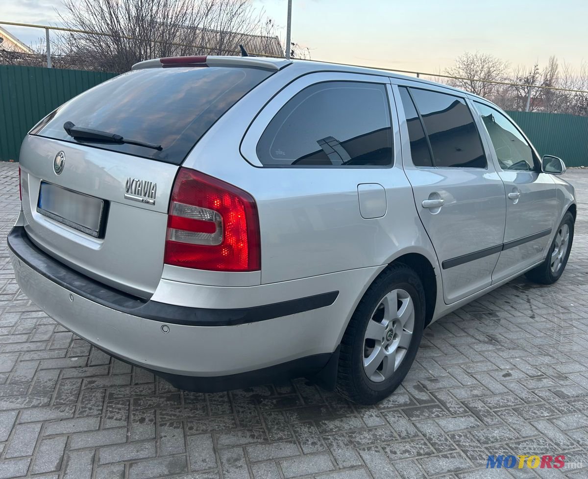 2005' Skoda Octavia photo #6