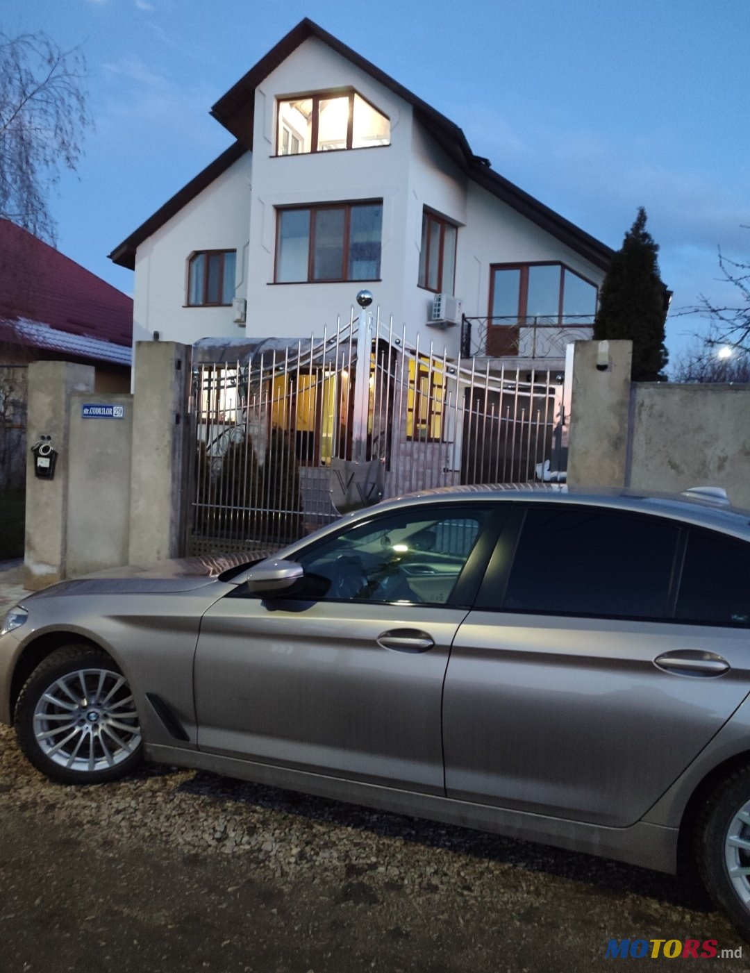 2017' BMW 5 Series G30 photo #1