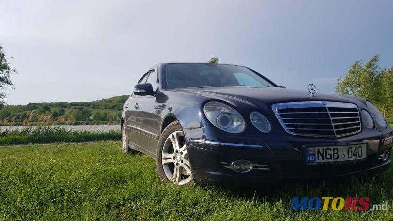 2007' Mercedes-Benz E photo #3