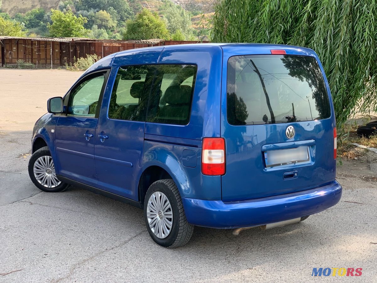 2005' Volkswagen Caddy photo #3