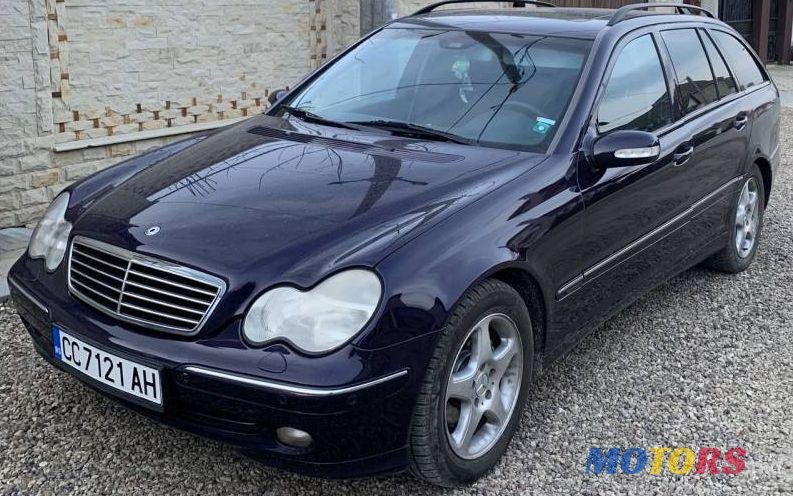 2001' Mercedes-Benz C photo #1