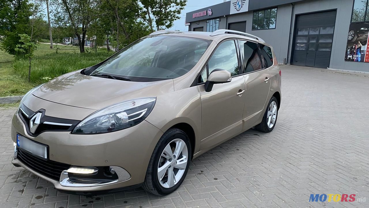2014' Renault Grand Scenic photo #2
