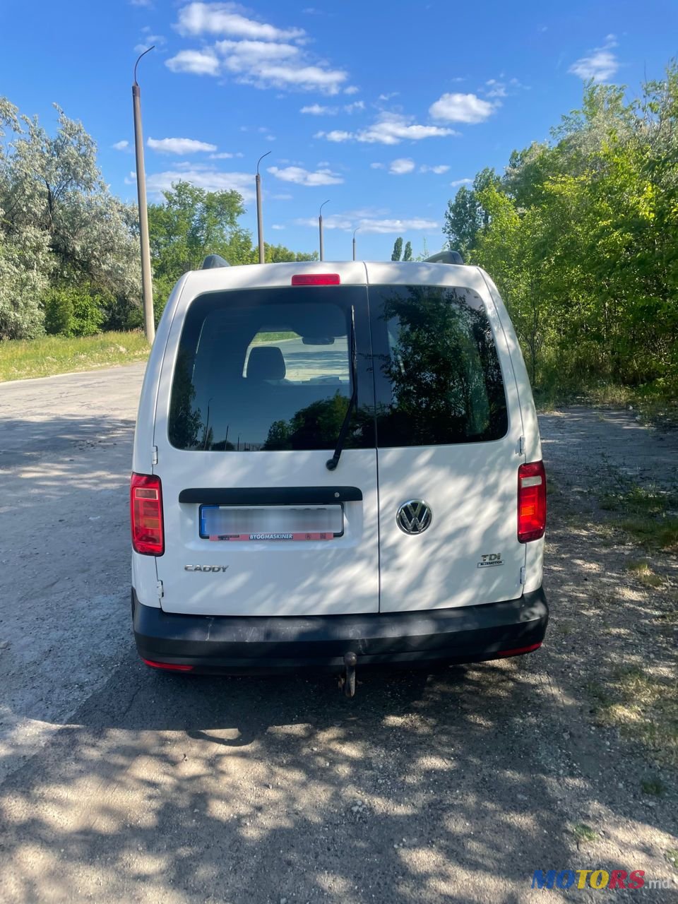 2016' Volkswagen Caddy photo #6