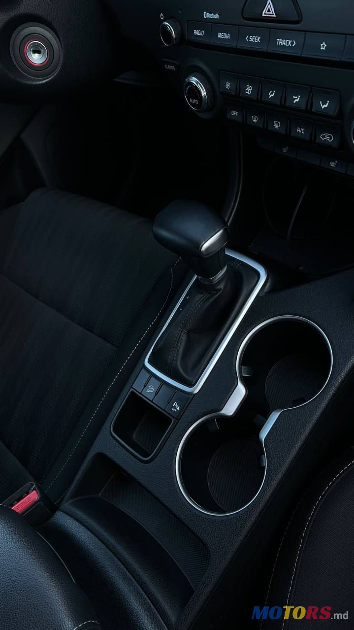 2021' Kia Sportage photo #3