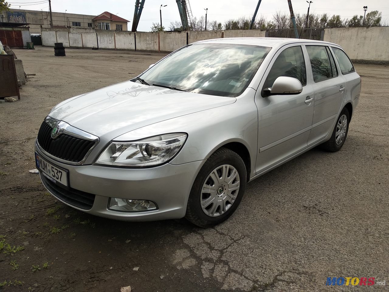 2009' Skoda Octavia photo #1