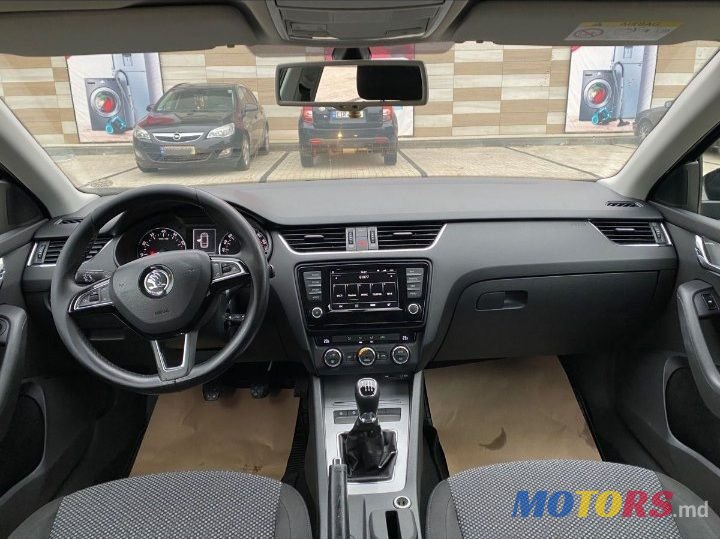 2015' Skoda Octavia photo #4