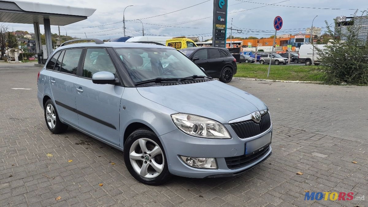 2010' Skoda Fabia photo #1
