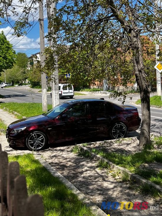 2009' BMW 5 Series photo #2