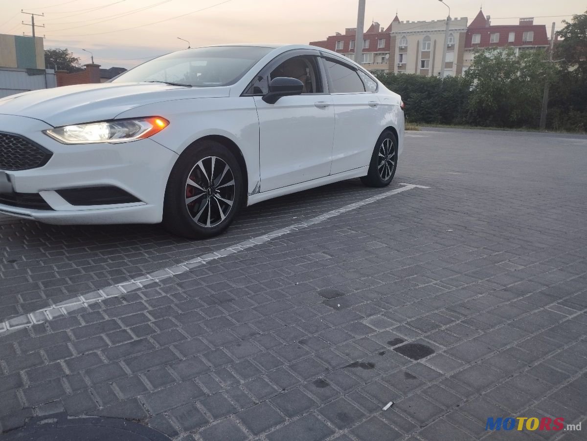 2017' Ford Fusion photo #2
