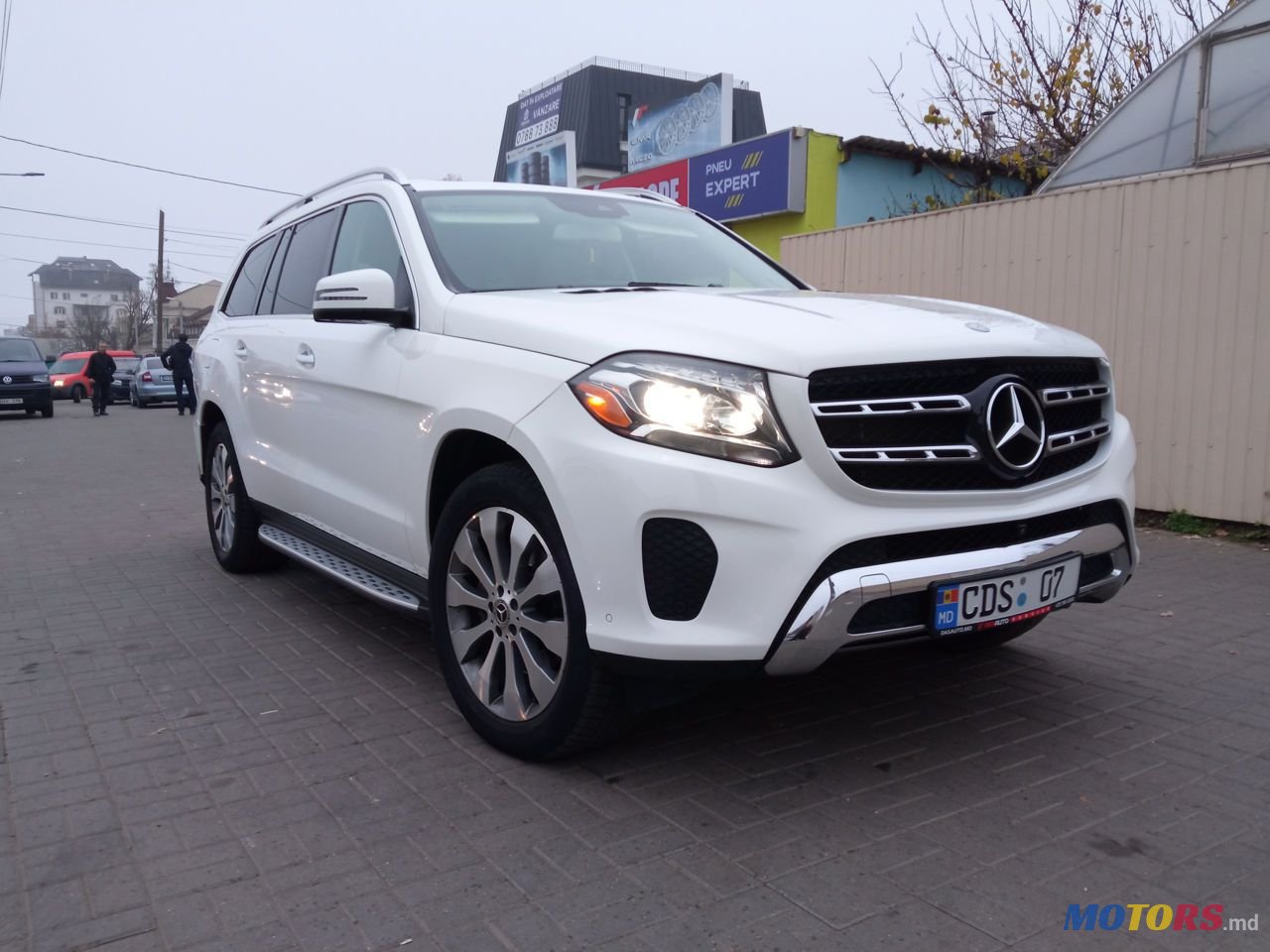 2017' Mercedes-Benz Gls Класс photo #3