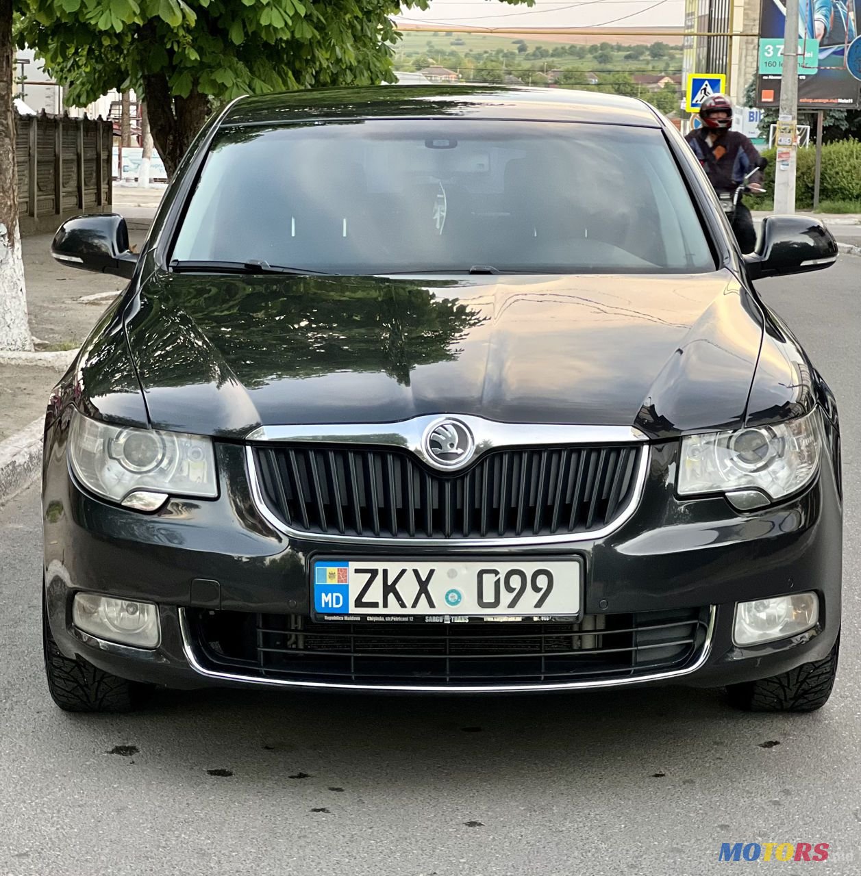 2012' Skoda Superb photo #3