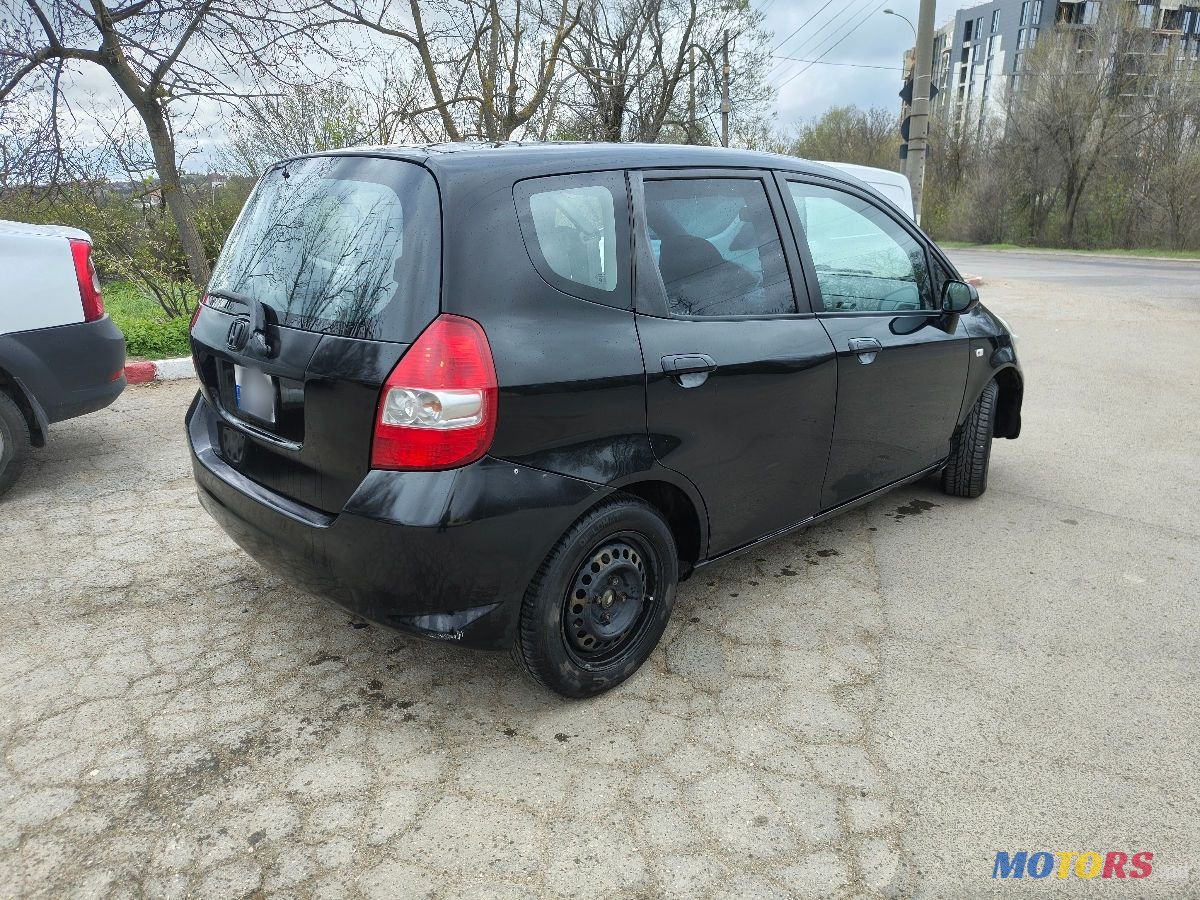 2006' Honda Jazz photo #4