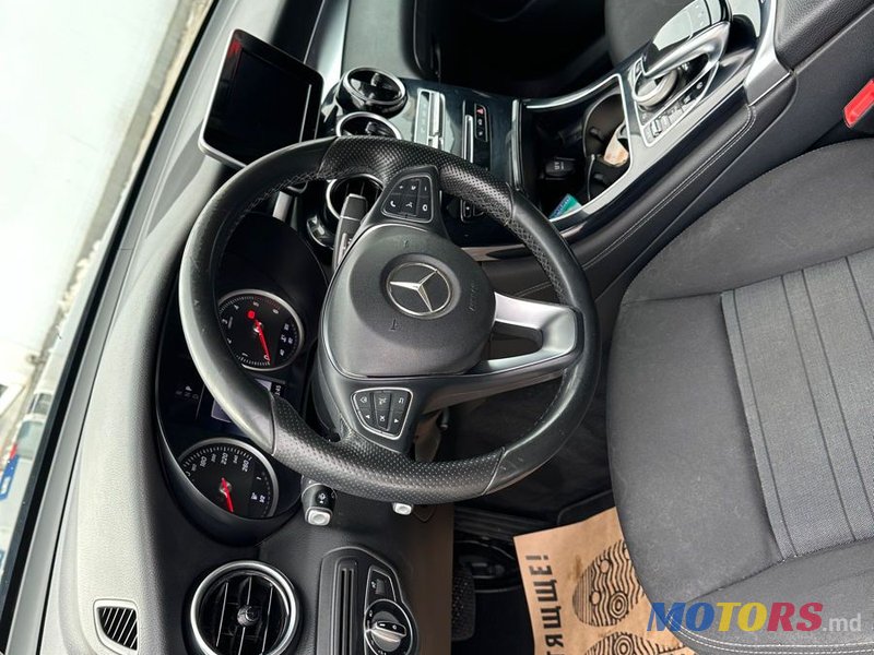 2016' Mercedes-Benz GLC photo #5