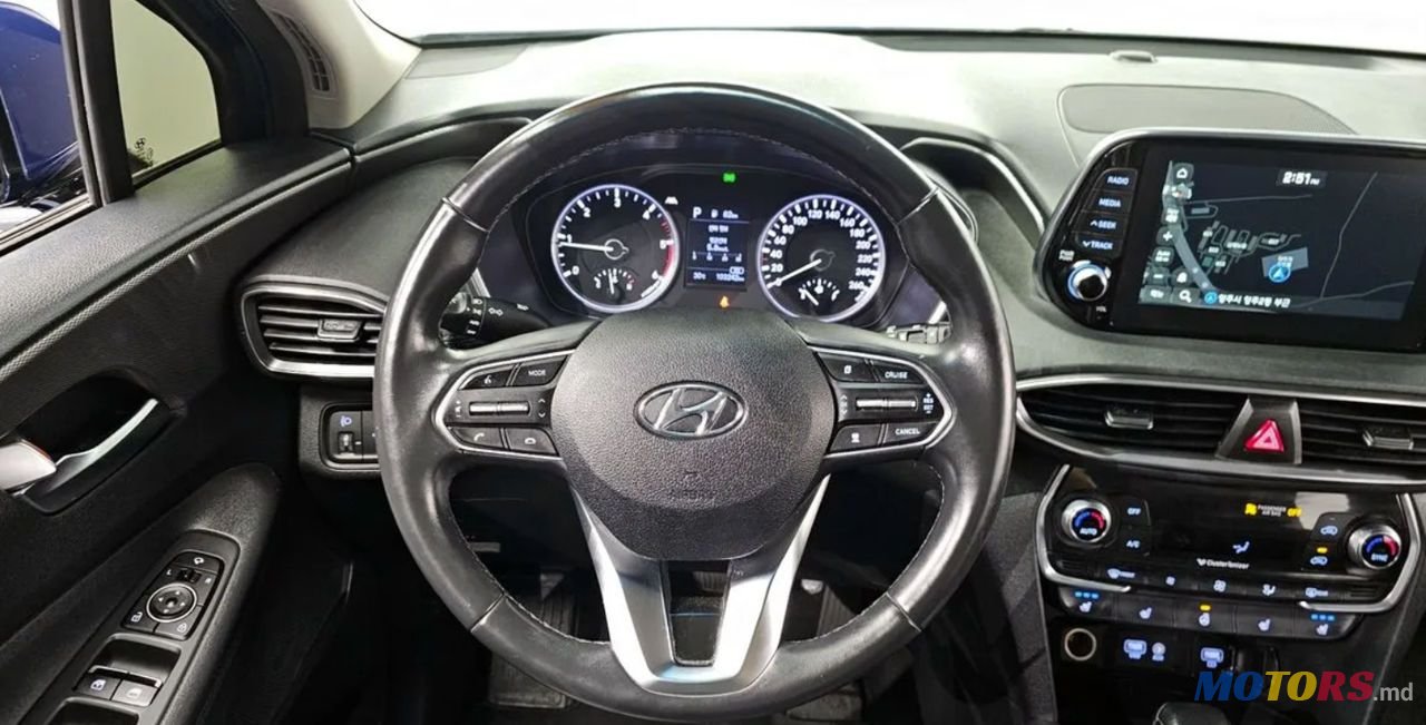 2018' Hyundai Santa Fe photo #6