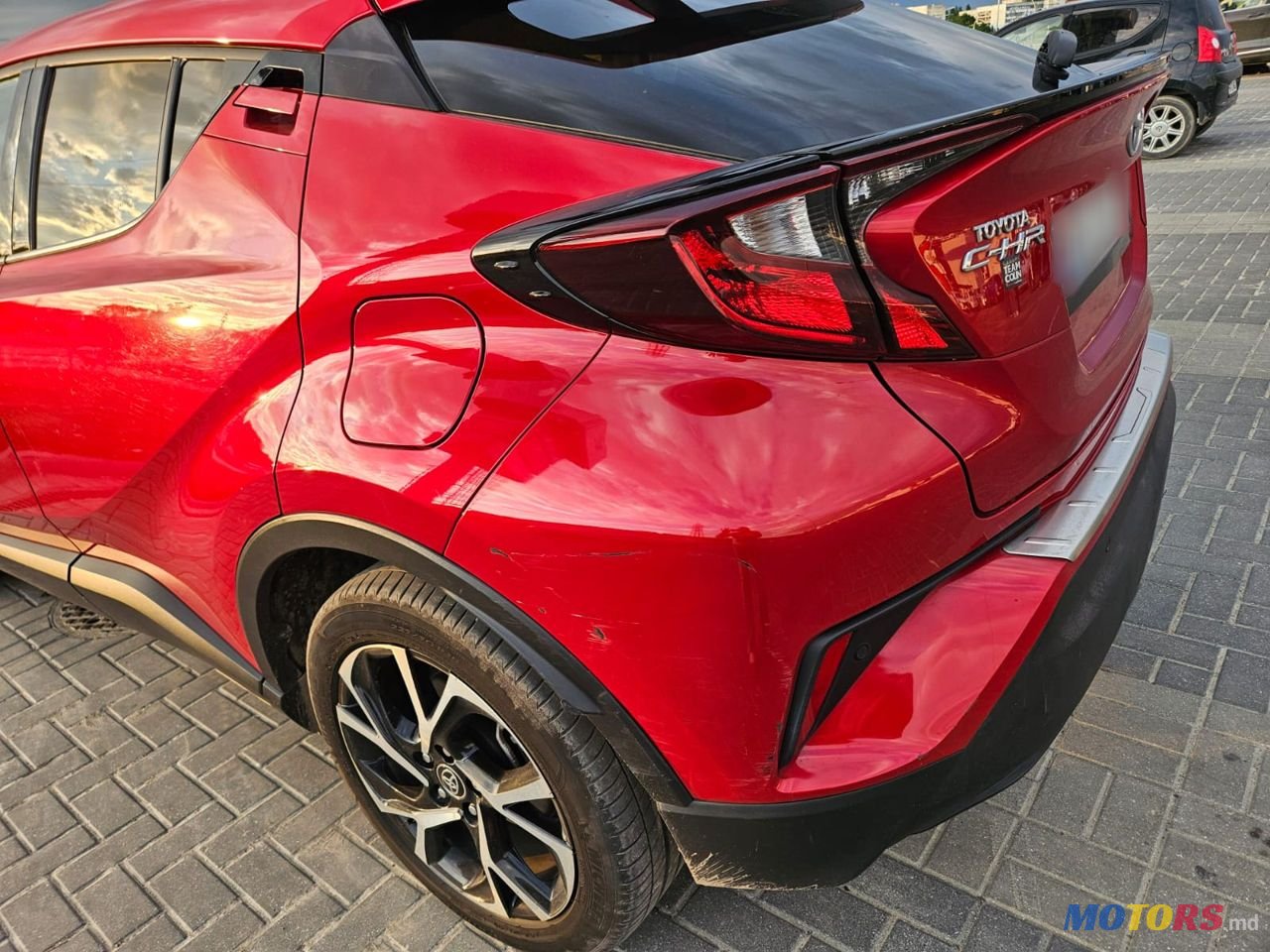2020' Toyota C-HR photo #6