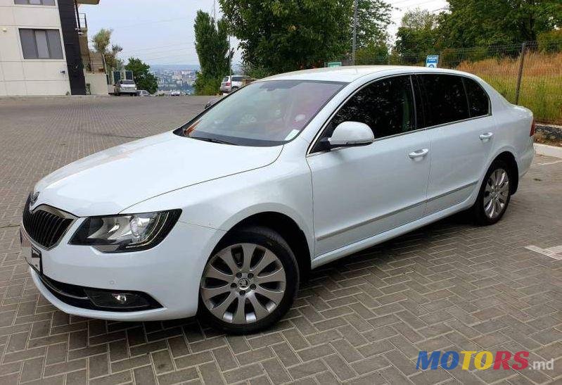 2014' Skoda Superb photo #1