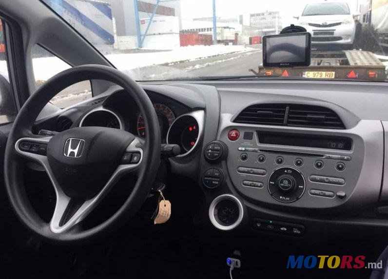 2009' Honda Jazz photo #2