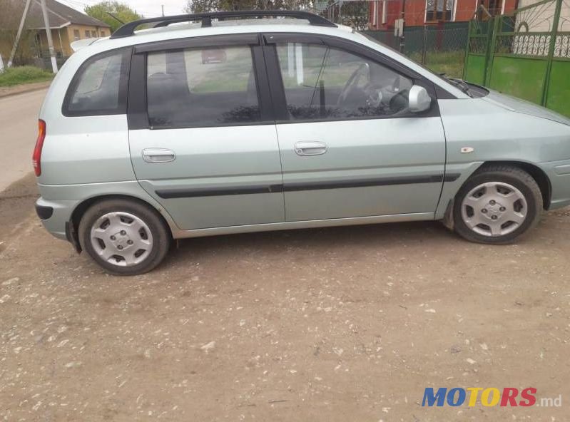 2005' Hyundai Matrix photo #2