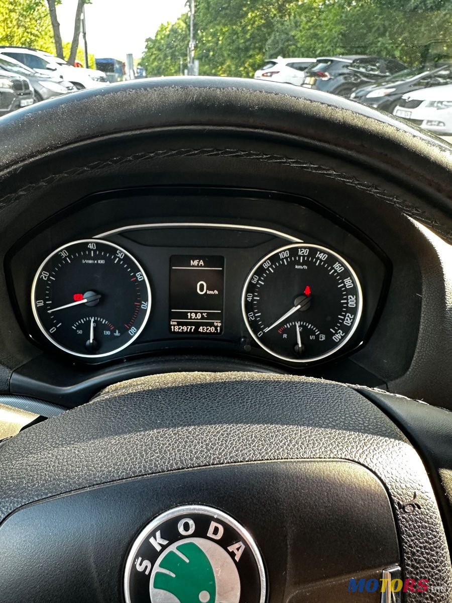 2012' Skoda Octavia photo #6