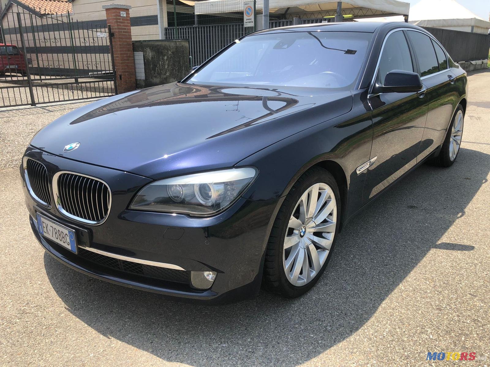 2011' BMW 740 XD photo #3