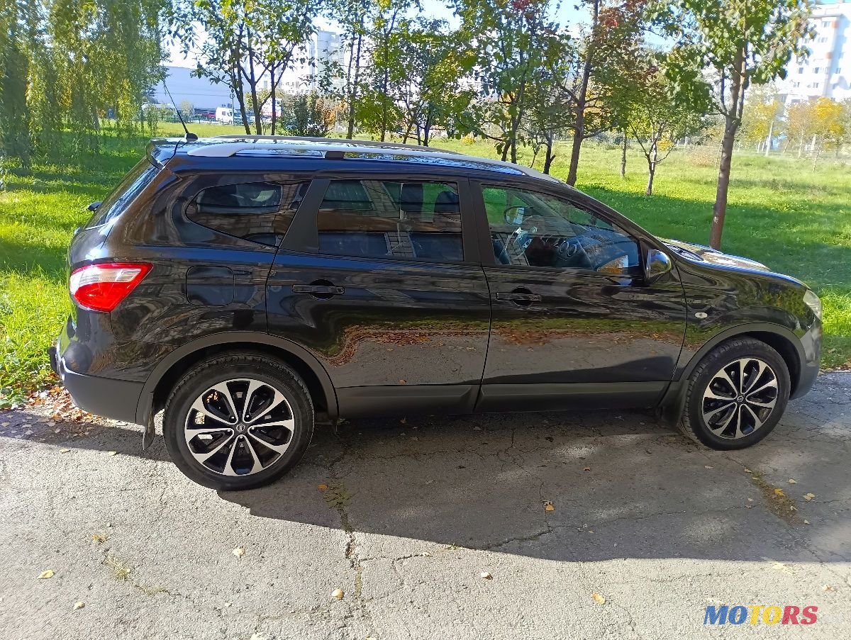 2011' Nissan Qashqai photo #4