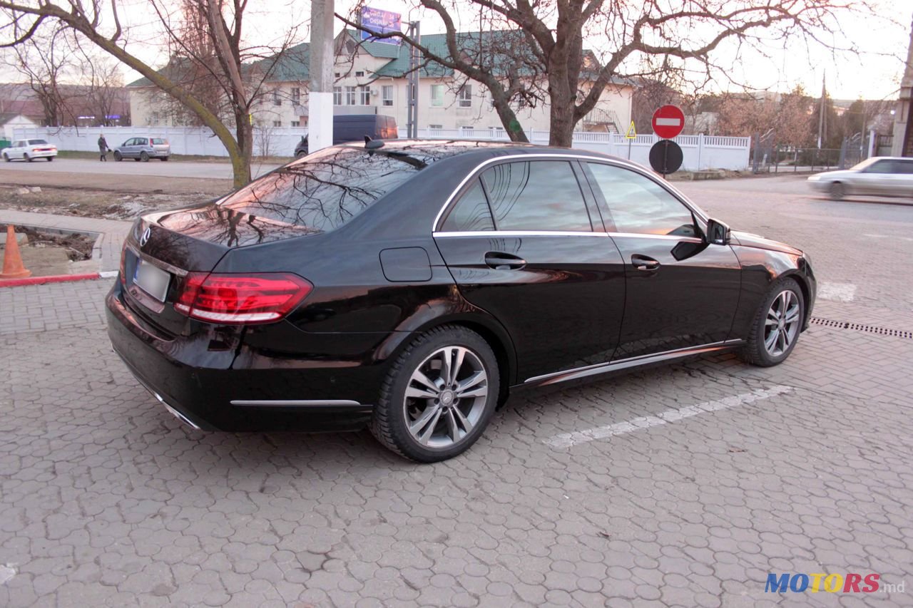 2015' Mercedes-Benz E Класс photo #4