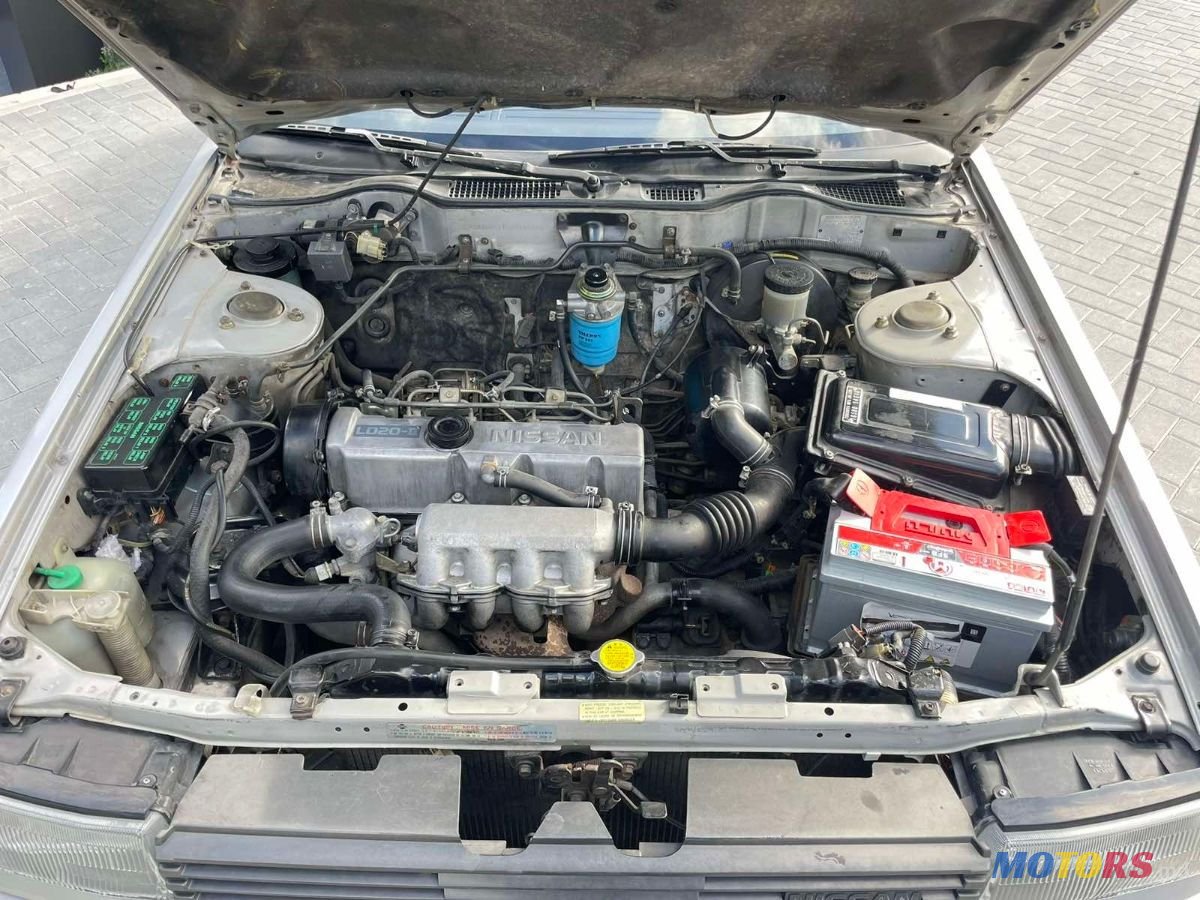 1987' Nissan Bluebird photo #4