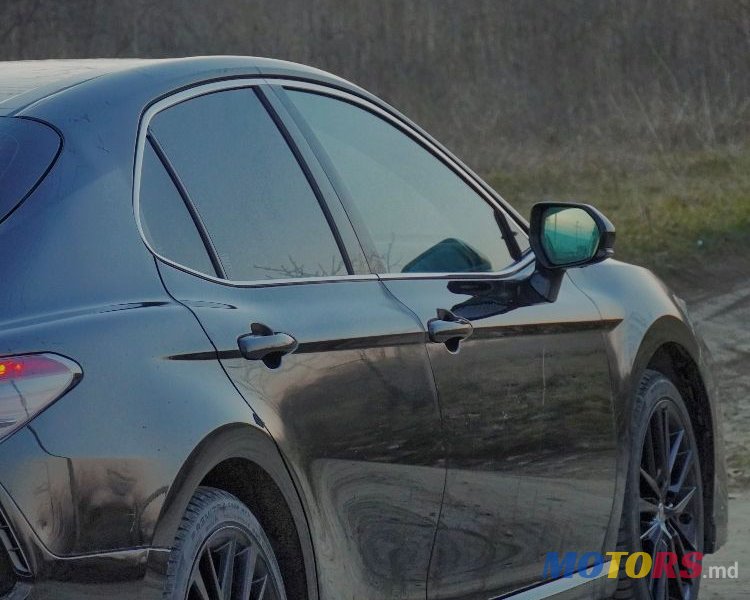 2020' Toyota Camry photo #4