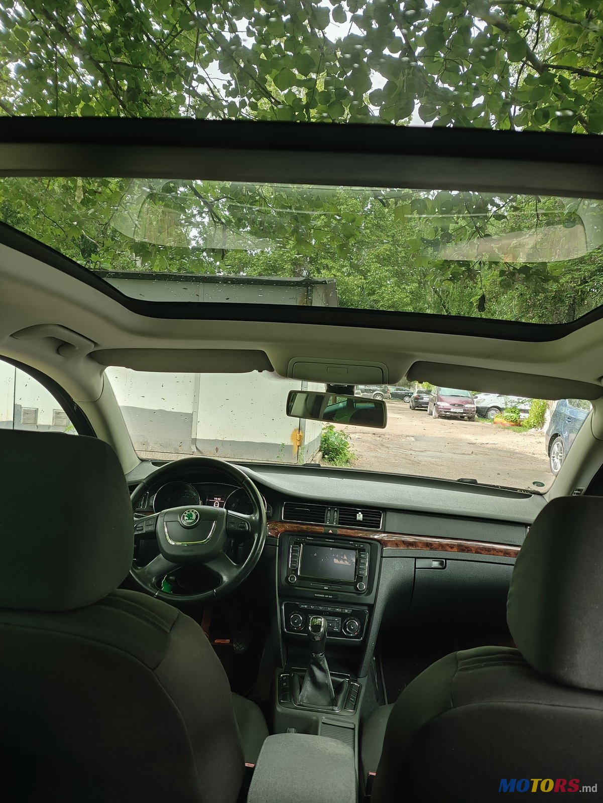 2010' Skoda Superb photo #3