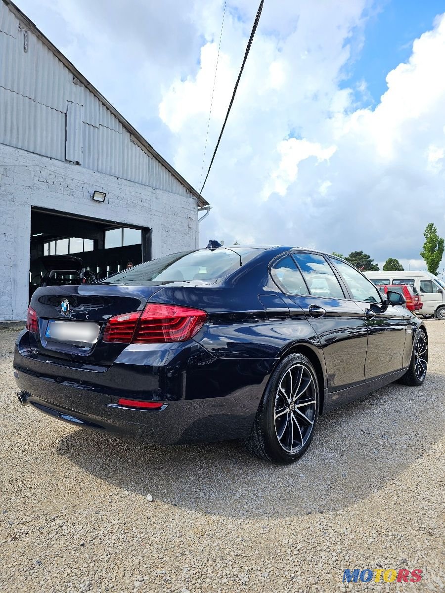 2014' BMW 5 Series photo #4