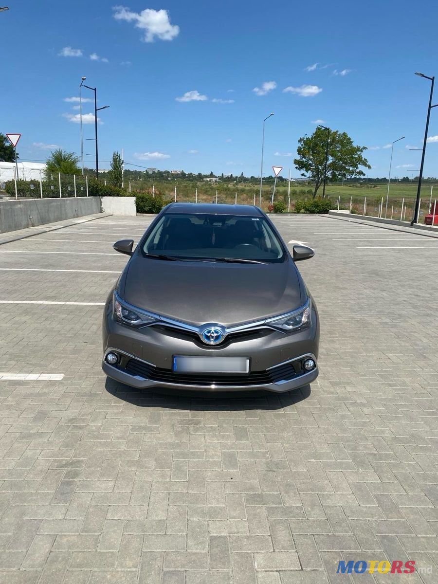 2017' Toyota Auris photo #1