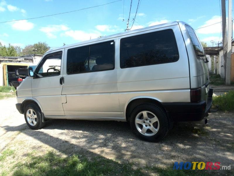 1993' Volkswagen T1 (Transporter) photo #3