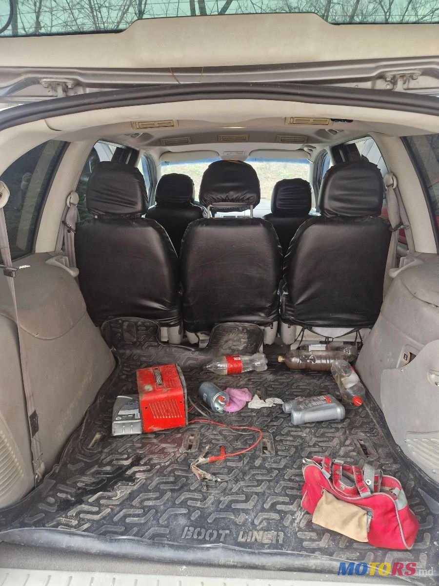 2002' Volkswagen Sharan photo #5