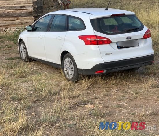 2017' Ford Focus photo #3