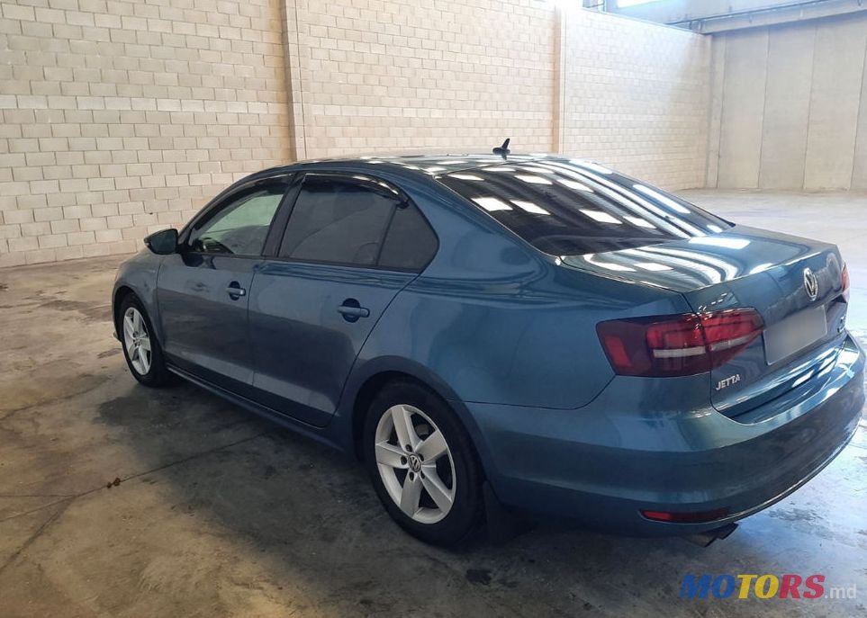 2015' Volkswagen Jetta photo #2