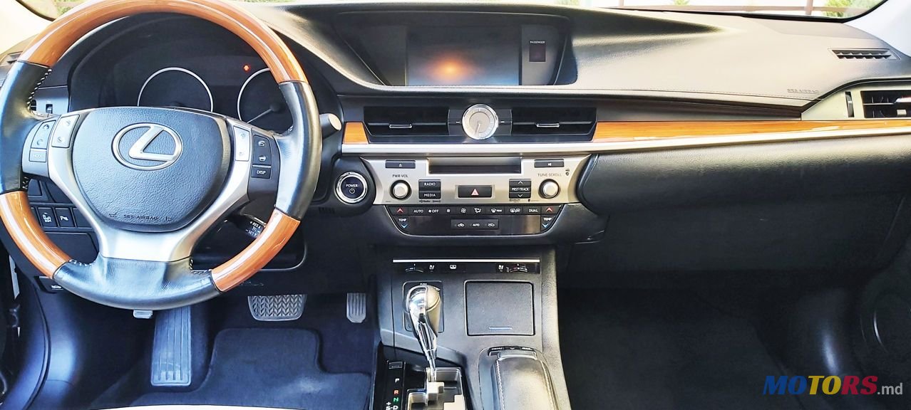 2014' Toyota Avalon photo #5