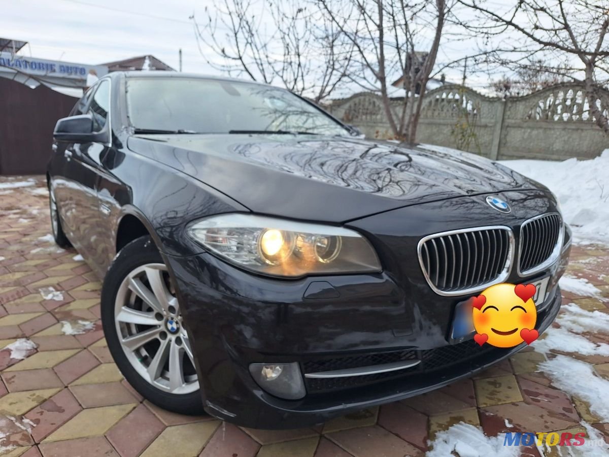 2012' BMW 5 Series photo #1