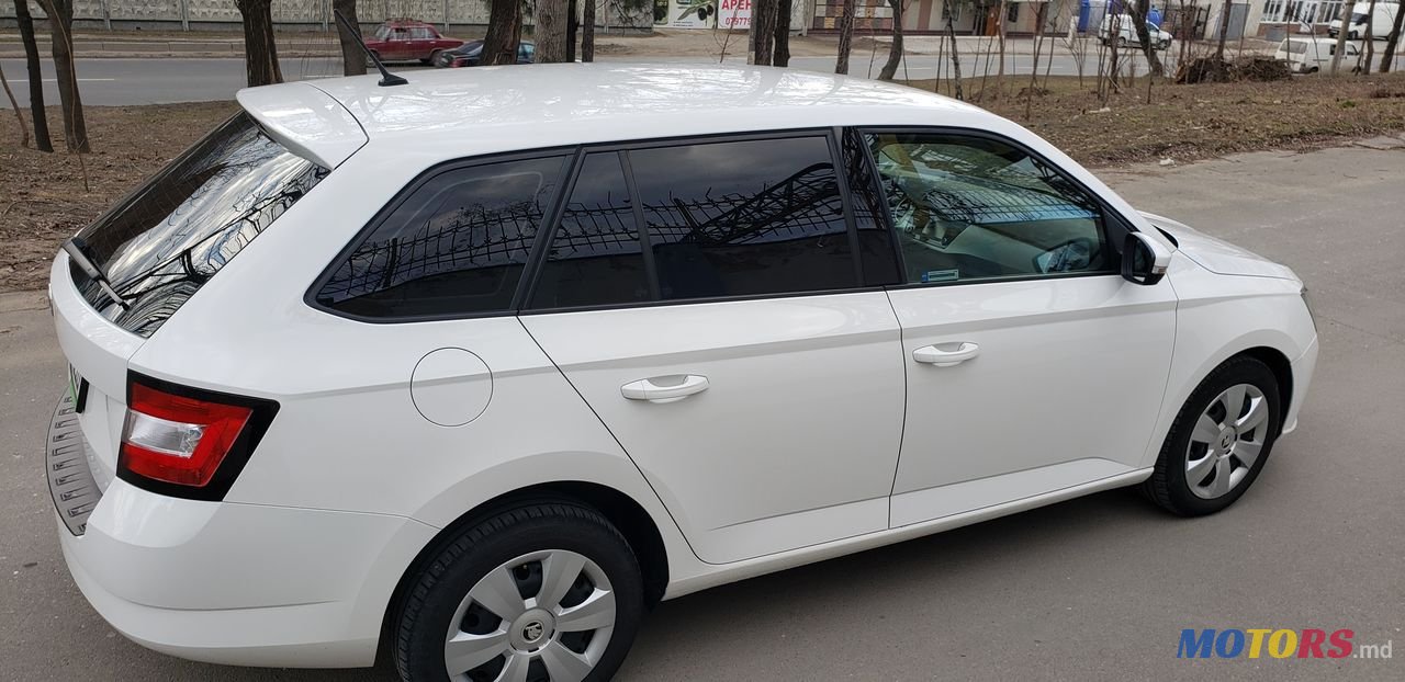 2016' Skoda Fabia photo #2