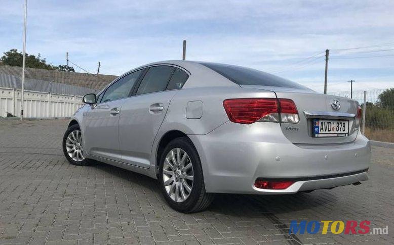 2012' Toyota Avensis photo #1