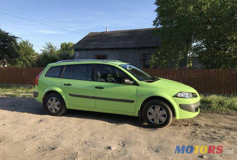 2009' Renault Megane photo #1