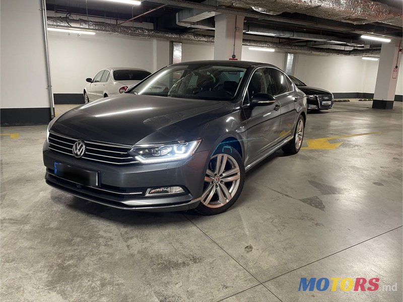 2017' Volkswagen Passat photo #1
