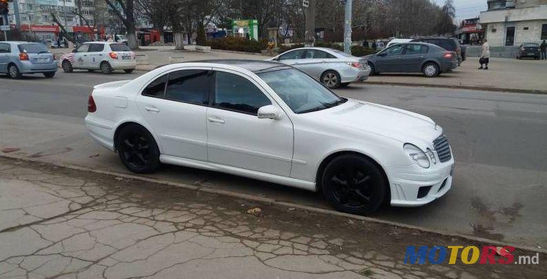 2005' Mercedes-Benz E photo #1