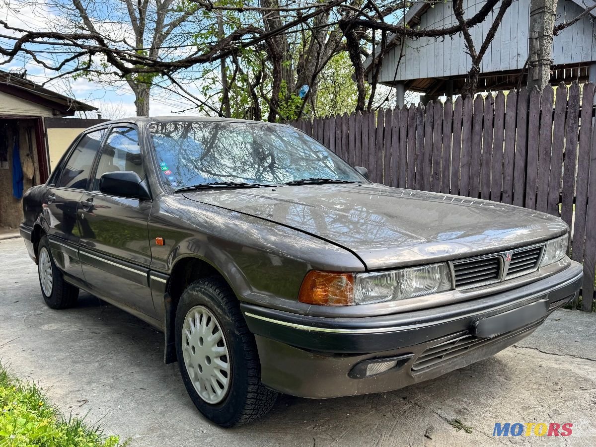 1991' Mitsubishi Galant photo #2