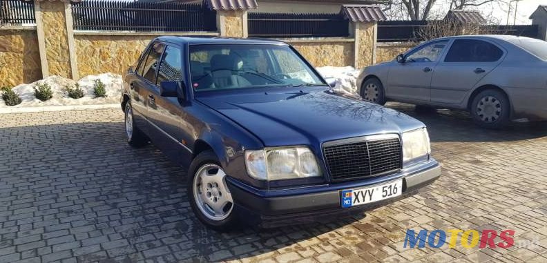 1995' Mercedes-Benz 124 photo #1