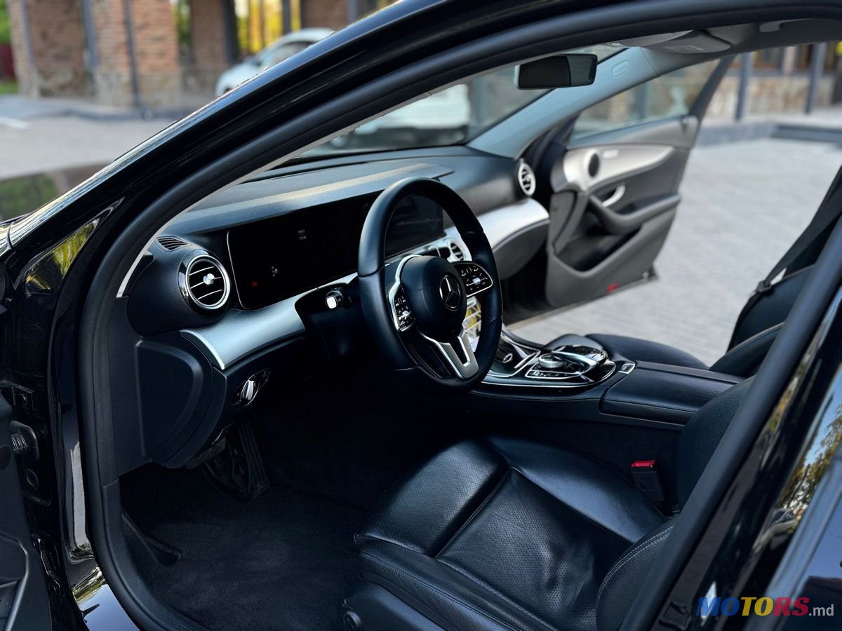 2020' Mercedes-Benz E-Class photo #5
