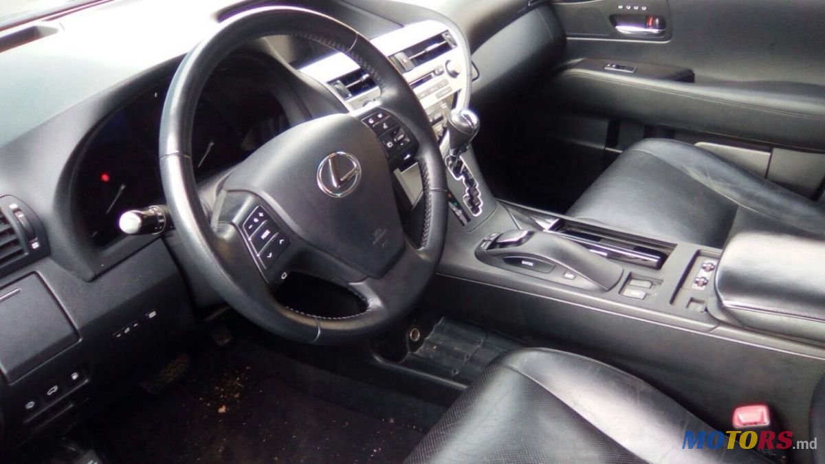 2011' Lexus Rx Series photo #4
