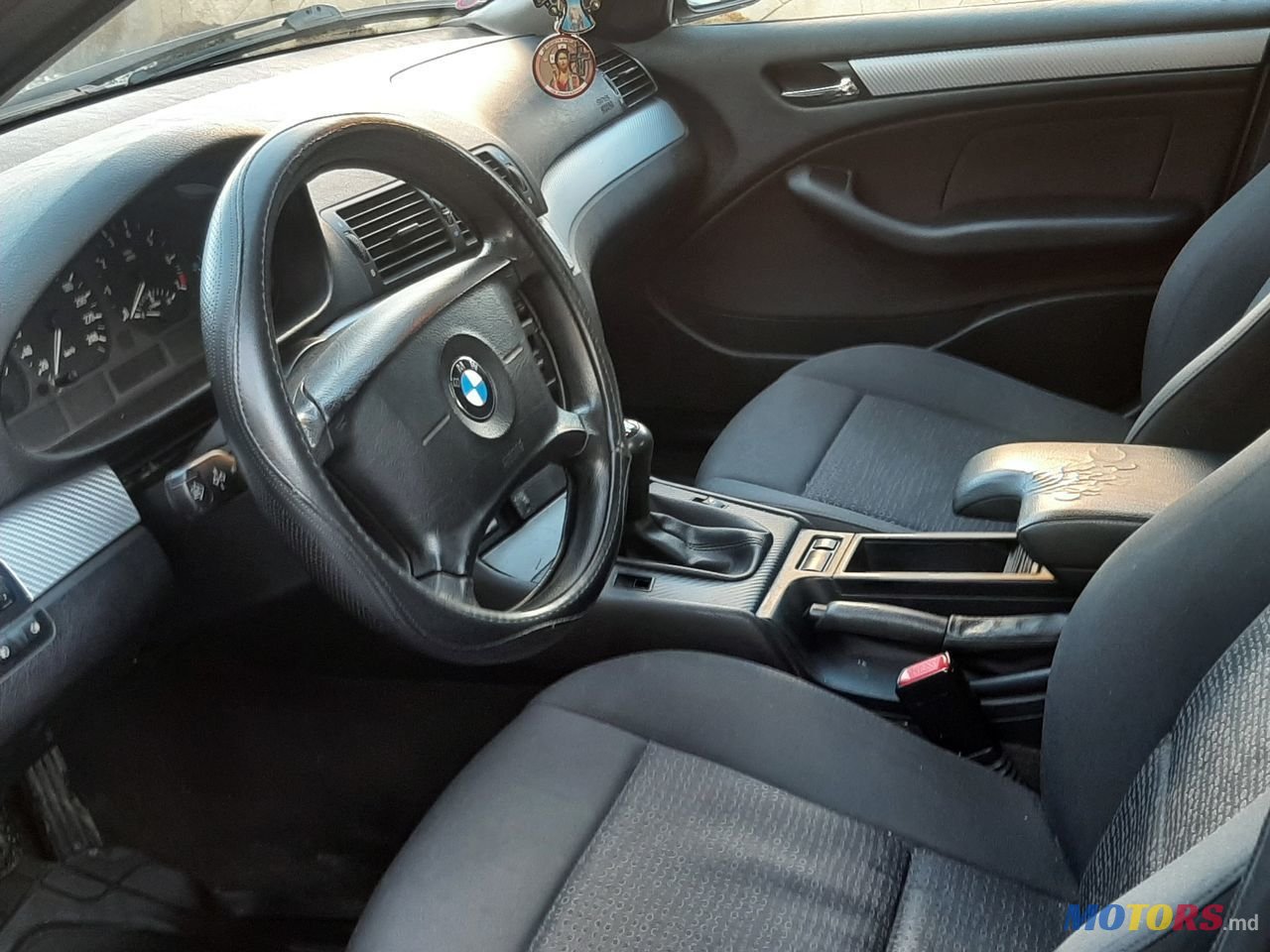 2004' BMW 3 Series photo #4