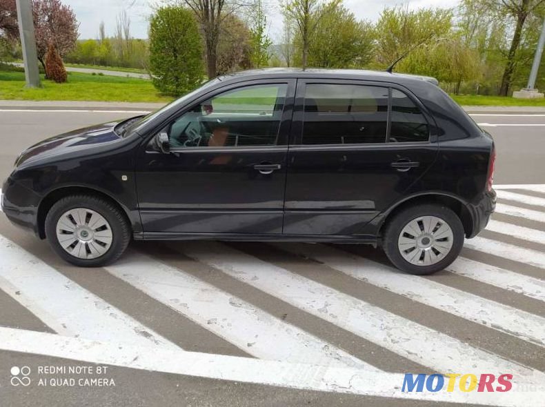 2005' Skoda Fabia photo #3