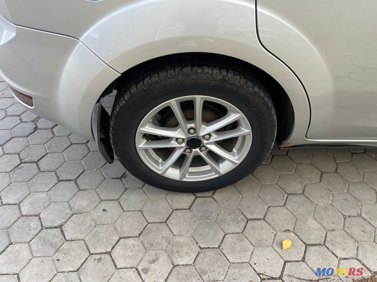 2011' Ford Focus photo #6