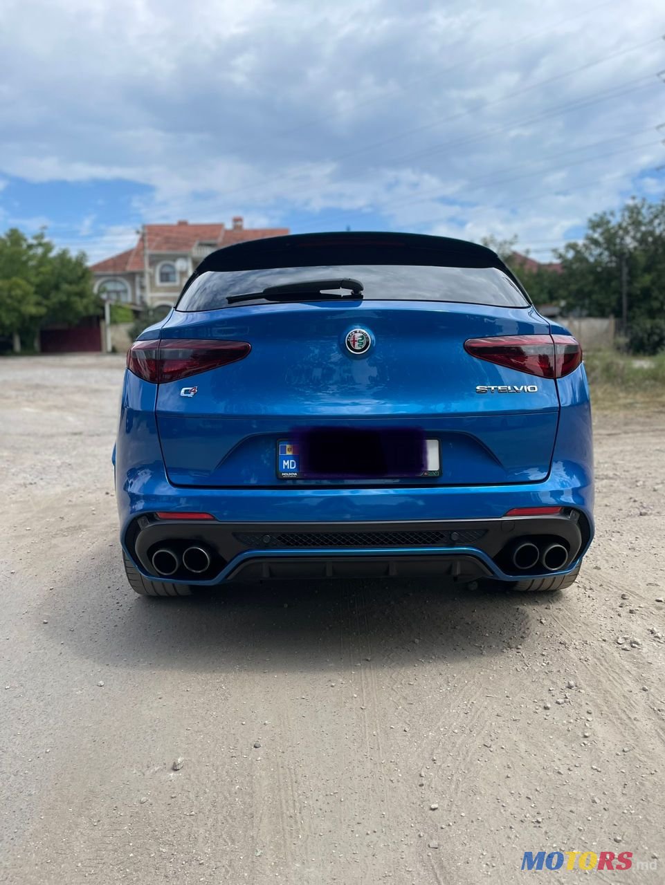 2018' Alfa Romeo Stelvio photo #4